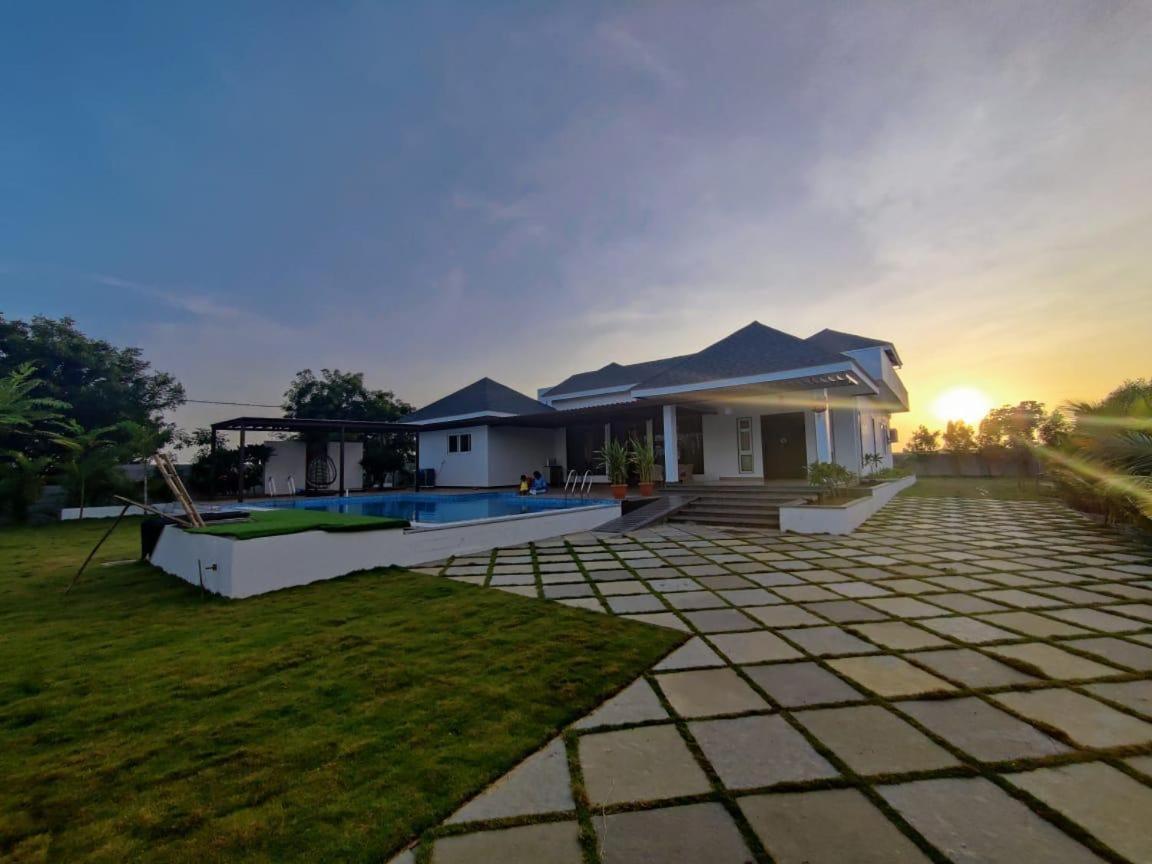 V R Farms Exotic Villa Venkatāpur Zewnętrze zdjęcie